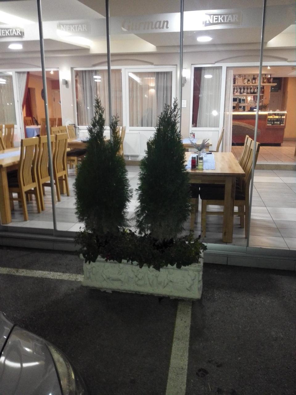 Motel Restoran Gurman Banja Luka Ngoại thất bức ảnh